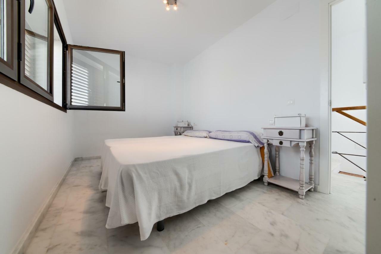 קוניל דה לה פרונטרה Apartamentos Villas Flamenco Rentals מראה חיצוני תמונה