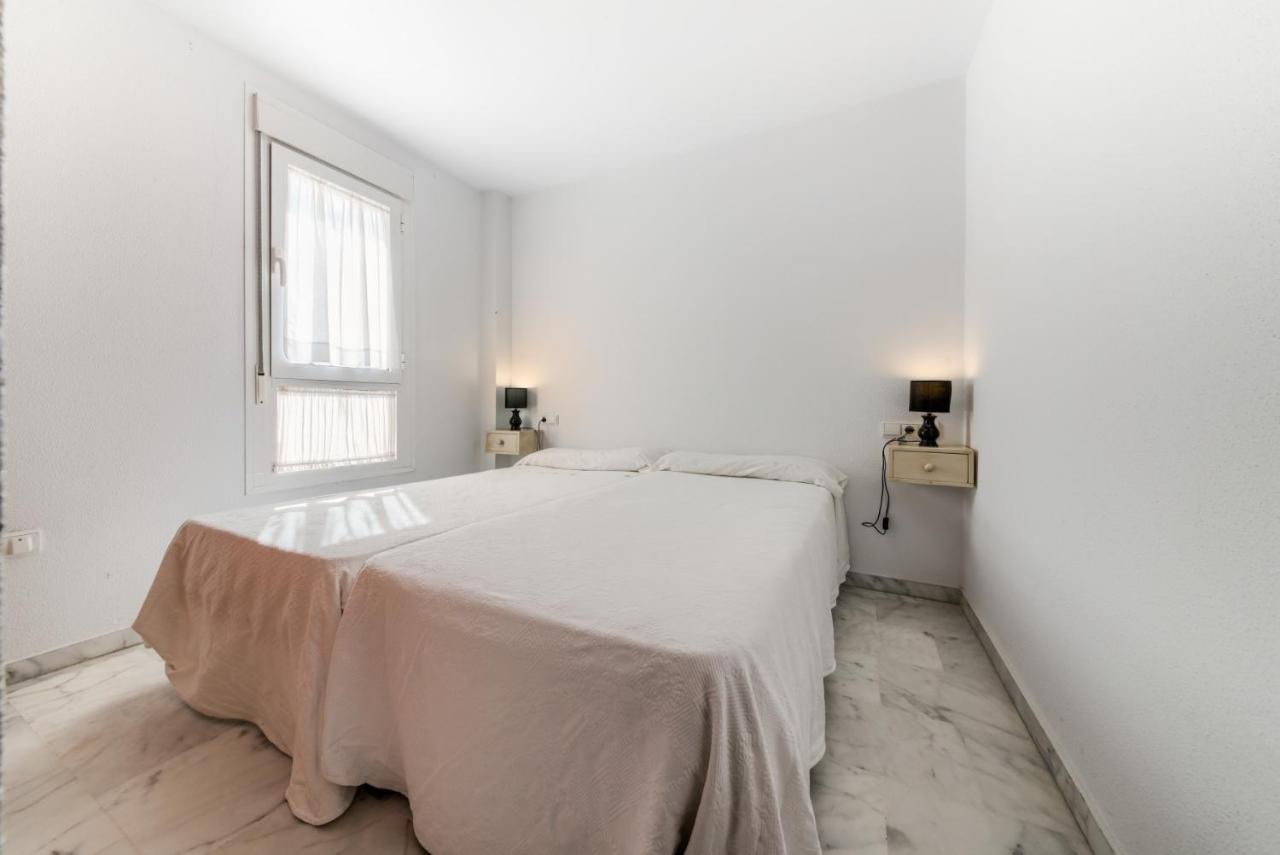 קוניל דה לה פרונטרה Apartamentos Villas Flamenco Rentals מראה חיצוני תמונה